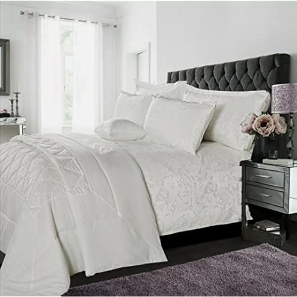 Luxury Quilted Jacquard Bedspreads Bed Throw 3 Piece Bedding Set Includes Comforter & 2 Pillow Shams Paisley Damask Coverlet Embroidered