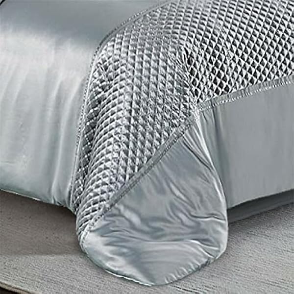 Luxury 3 Pcs Quilted Bedspread Bedding Set Comforter Bed Throw with Matching Pillow Shams Satin Sequence Design Easy Care