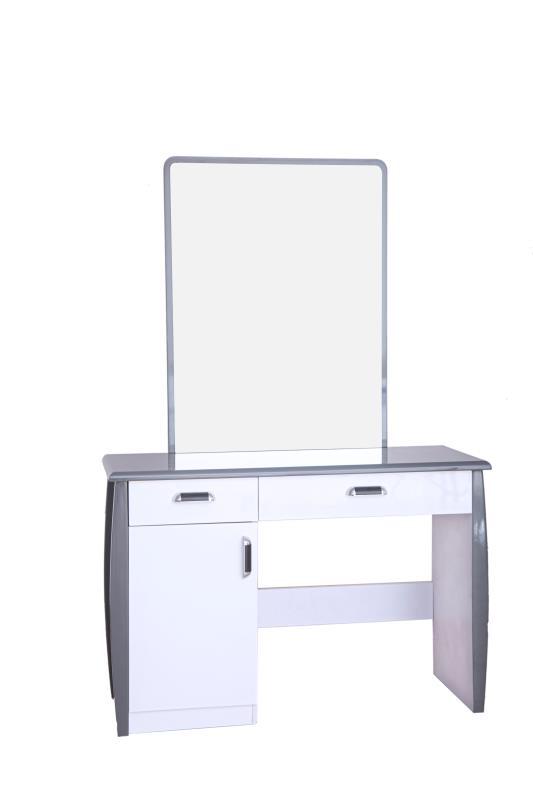 Dressers and Mirrors