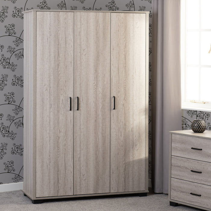 Oliver 3 Door Wardrobe Light Oak Effect