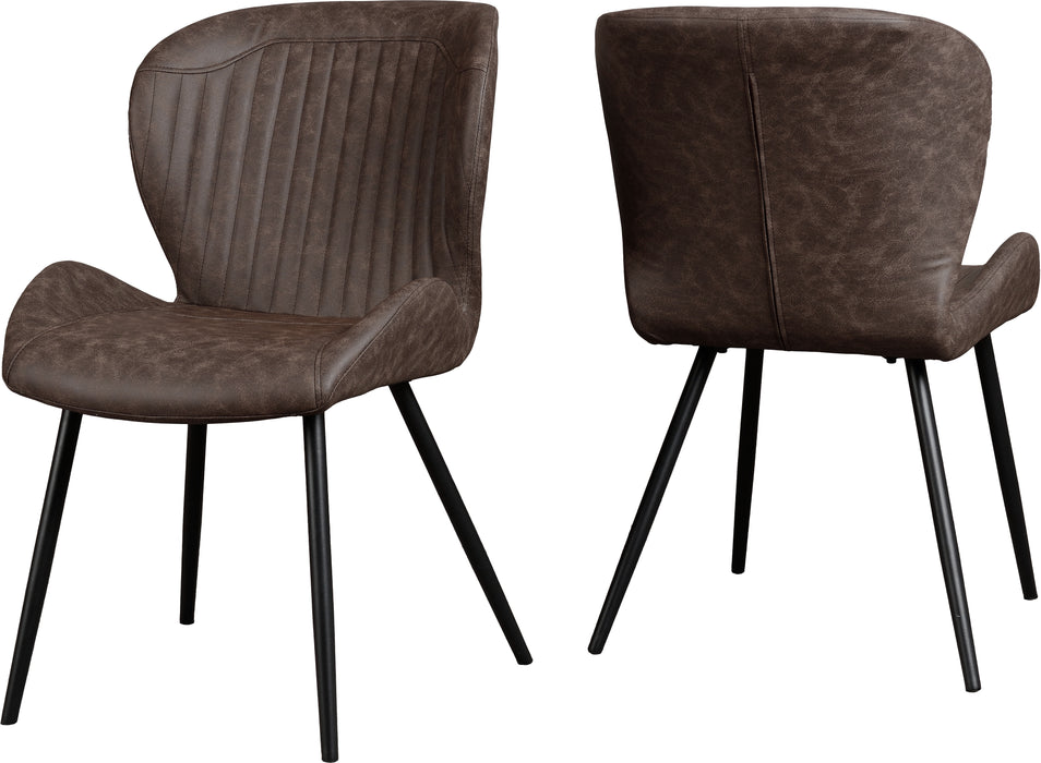 Hamilton Medium Dining Set with Quebec Chairs Medium Oak Effect/Black/Brown Faux Leather