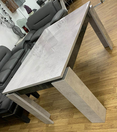 HILTON DINING TABLE ( NON EXT)