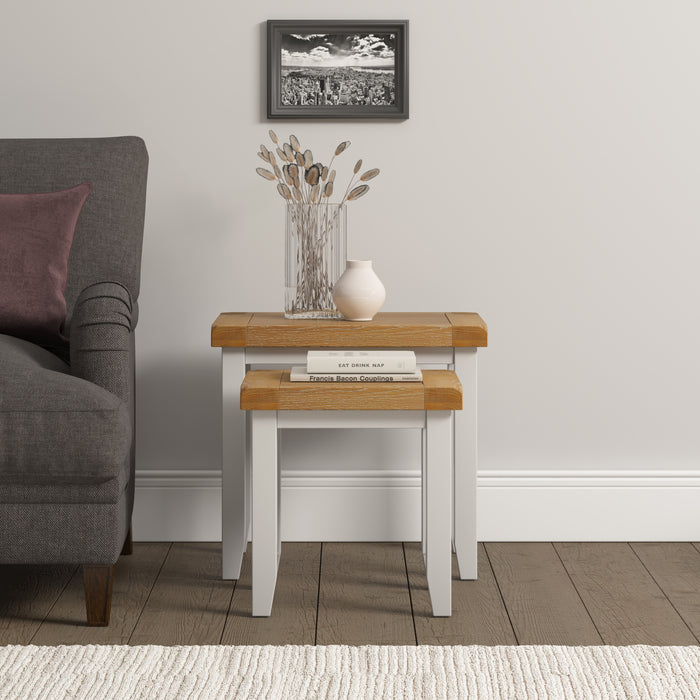 Windsor Nest of 2 Tables Ivory/Oak