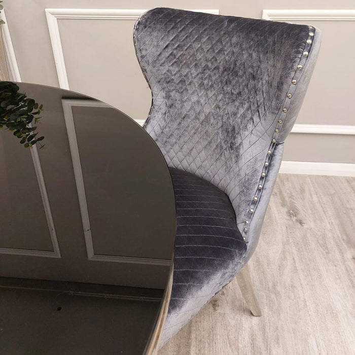 Chelsea Dining Chair With Lion Knocker & Buttoned Back